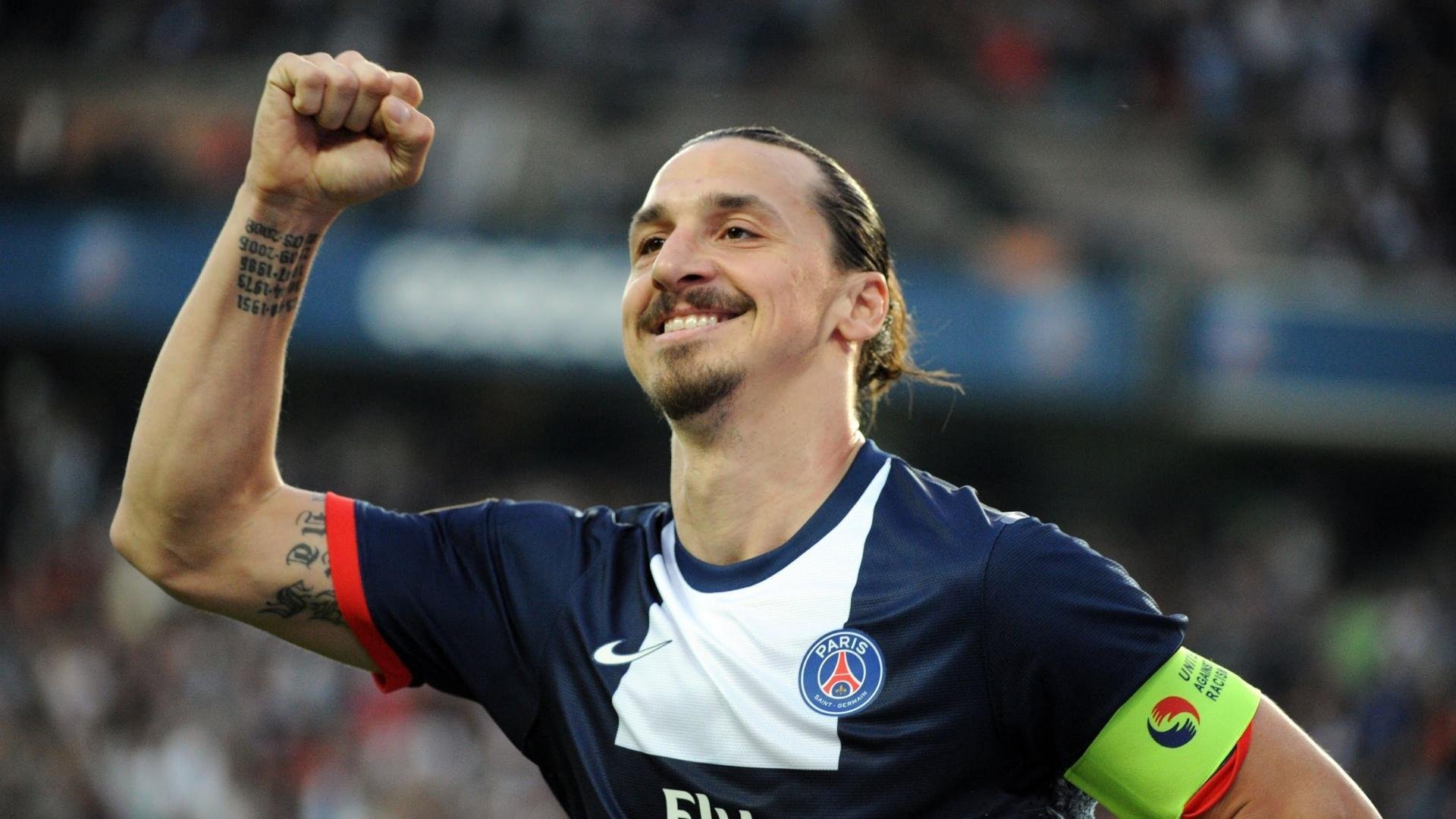 曼城大胜利物浦积分反超登顶，曼城1_4利物浦